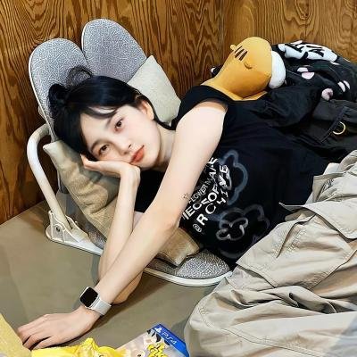 深锁春光一院愁 封面